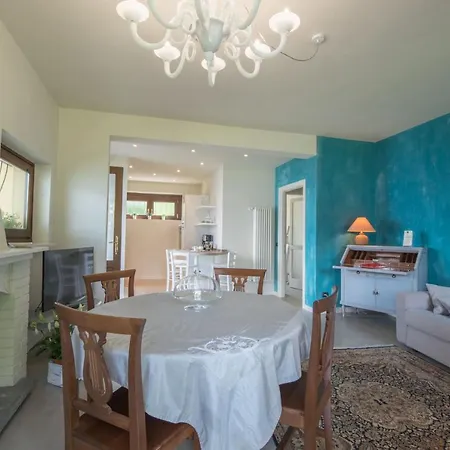 Appartement Sleeps 4 Bellagio