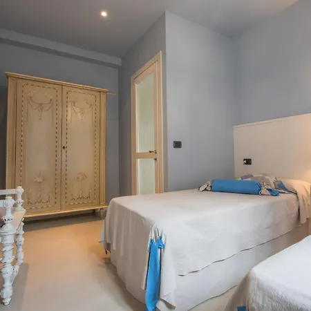 Sleeps 4 Bellagio